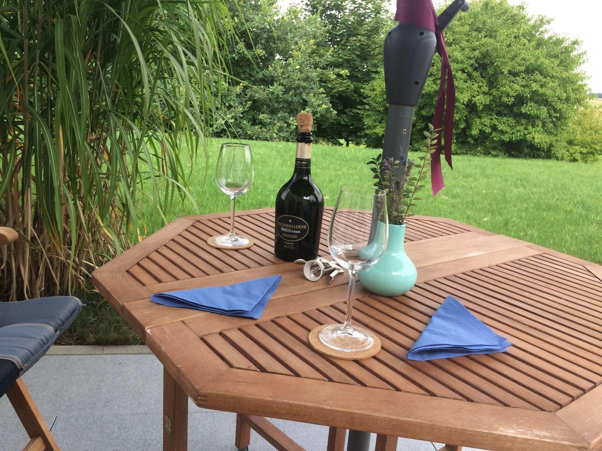 Im Feldle Apartment Kirchheim am Ries Ngoại thất bức ảnh